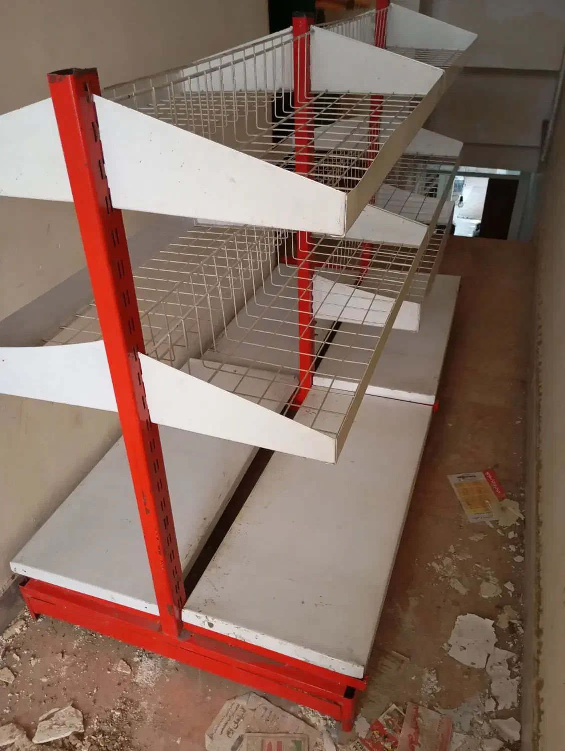 قفسه|کتابخانه، شلف، قفسه‌های دیواری|کرج, باغستان|دیوار