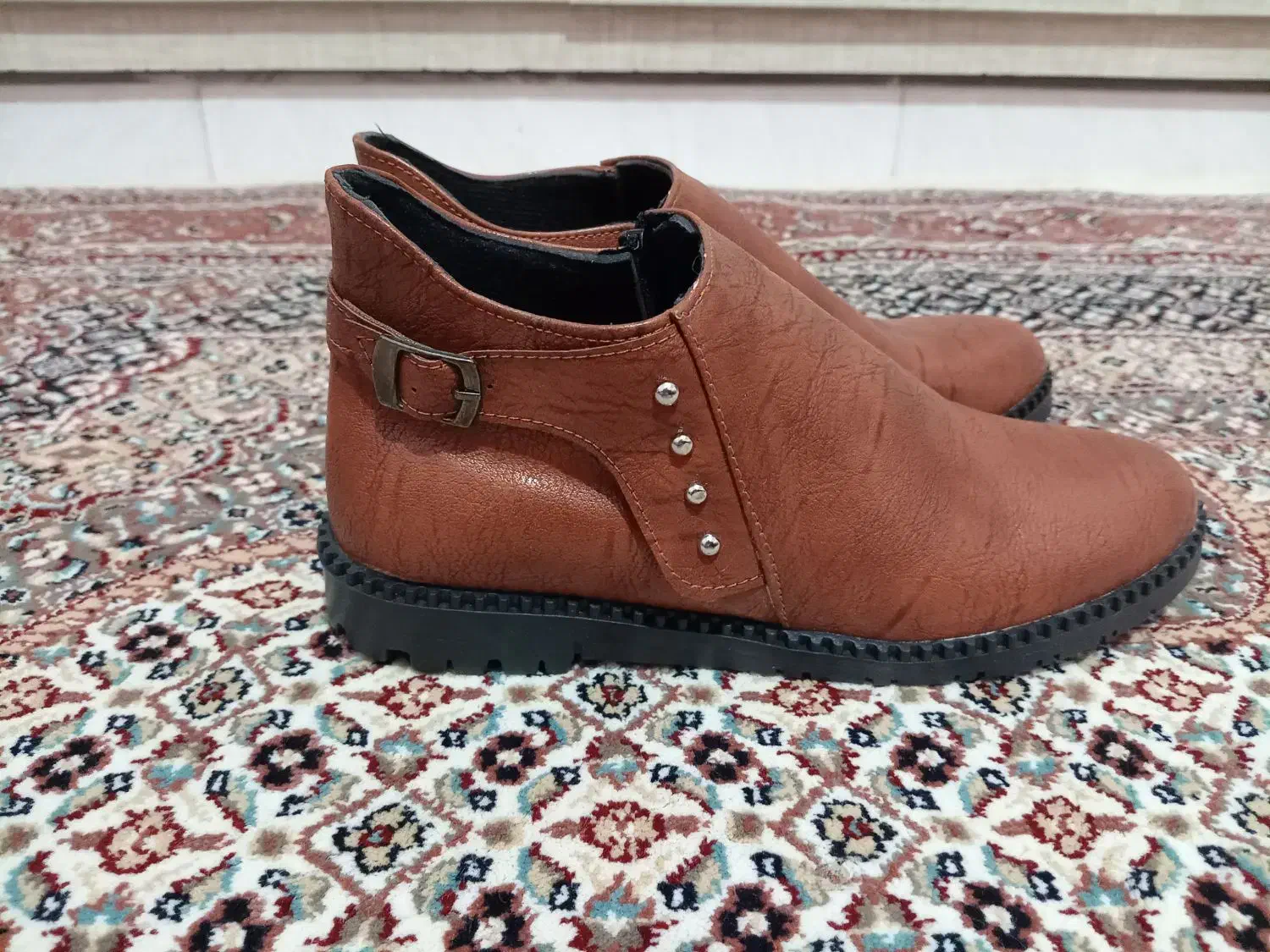 کفش نیم بوت زنانه چرم سایز ۴۰ رنگ عسلی|کیف، کفش، کمربند|بیرجند, |دیوار