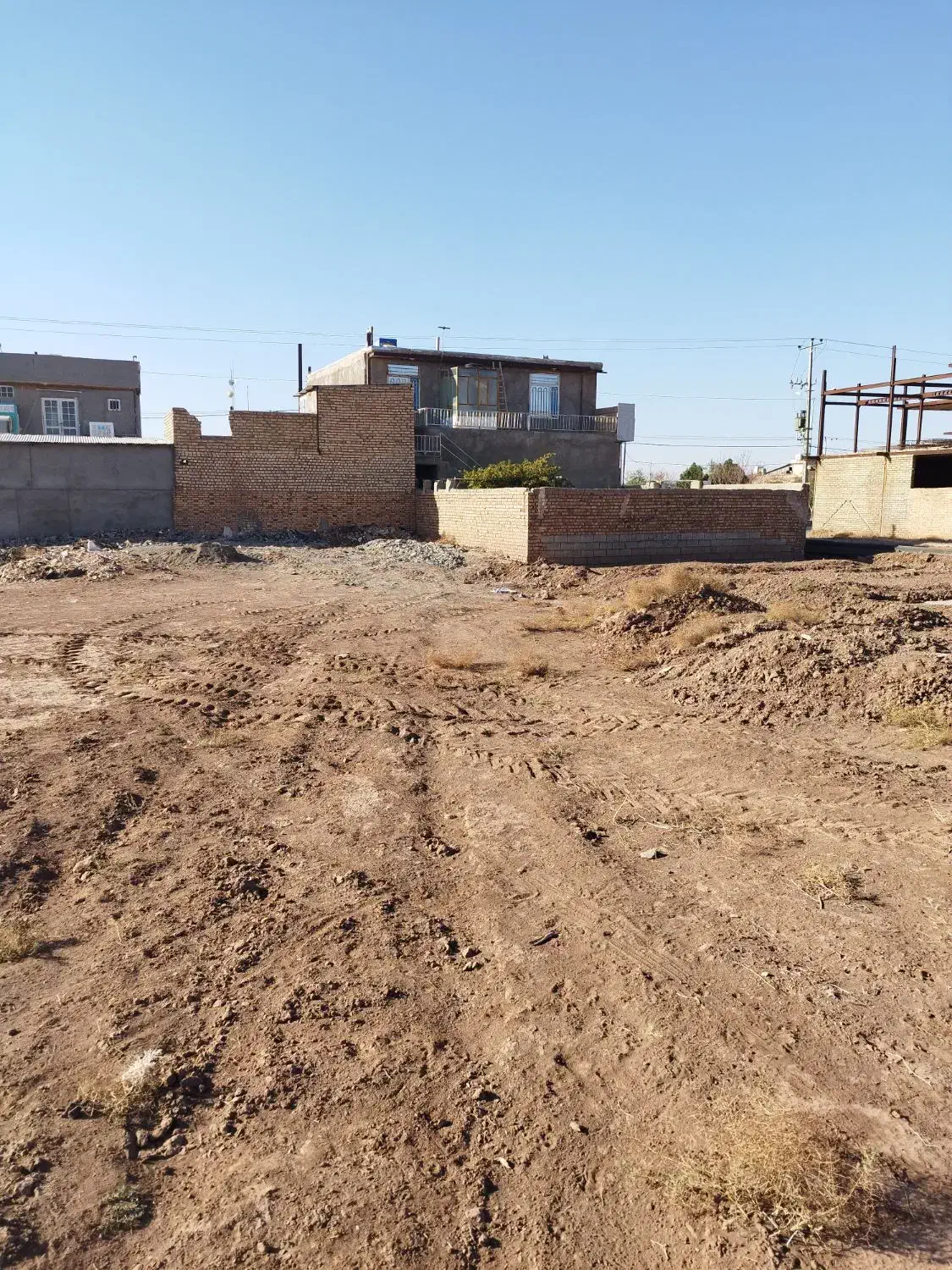 زمین مسکونی موقعیت بی نظیر|فروش زمین و ملک کلنگی|میان جلگه, |دیوار