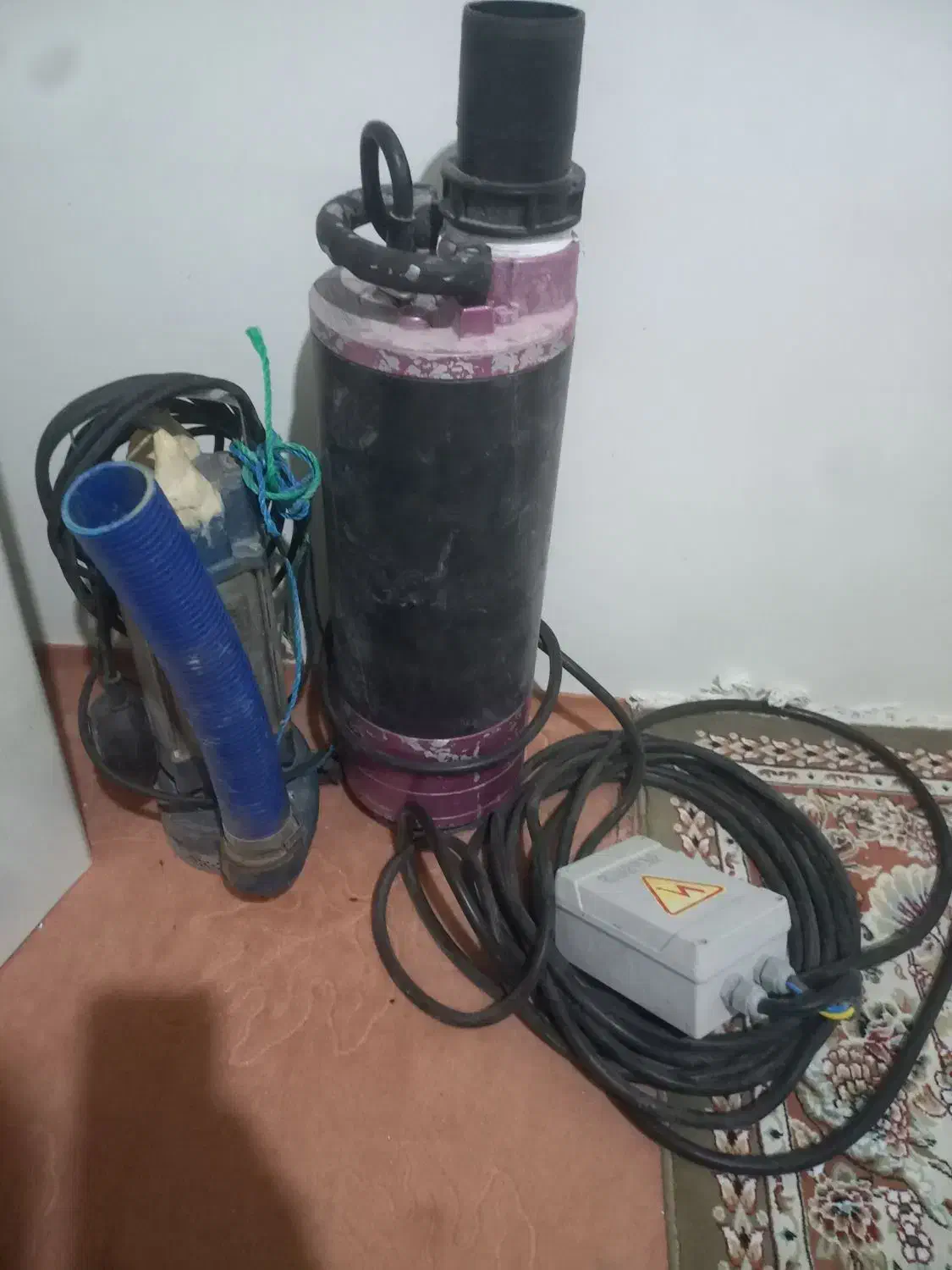 ۲عدد کفکش استخر تک فاز|پزشکی|ملارد, |دیوار