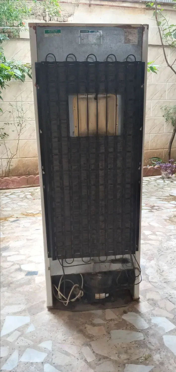 یخچال آزمایش|یخچال و فریزر|رشت, عینک|دیوار