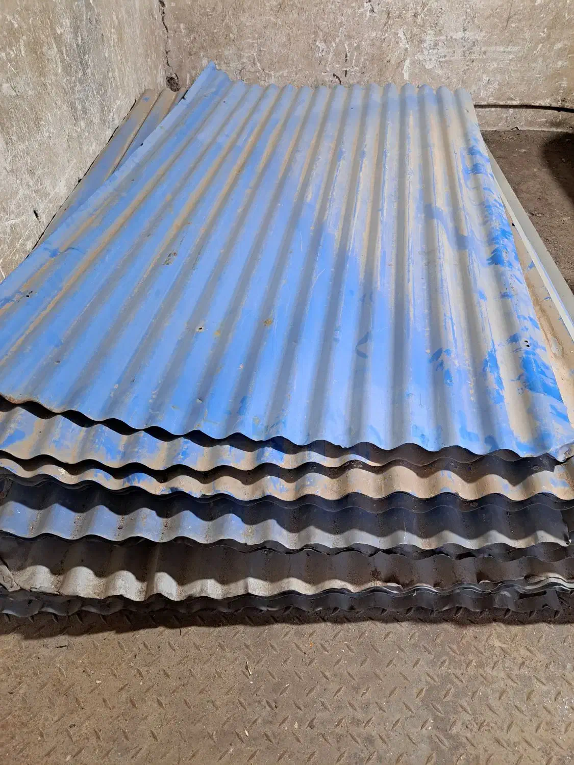 ورق کرکره آبی  ورق آجدار ۳میل|عمده‌فروشی|تهران, امیریه|دیوار