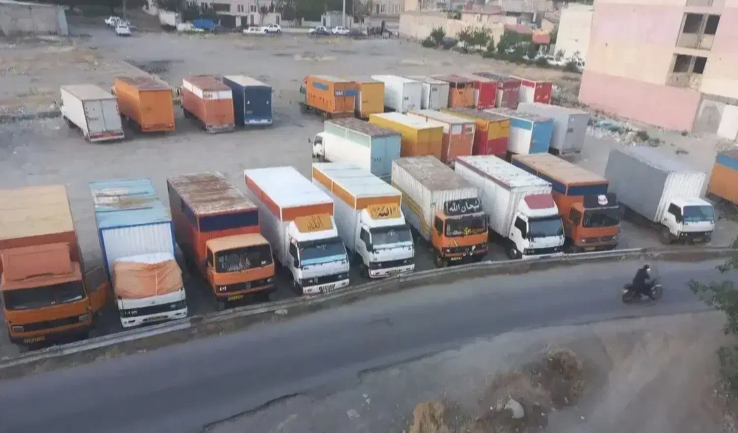 خدمات باربری/حمل اسباب و اثاثیه منزل/کارگر/کامیونت|خدمات حمل و نقل|پاکدشت, شهرک امام رضا|دیوار