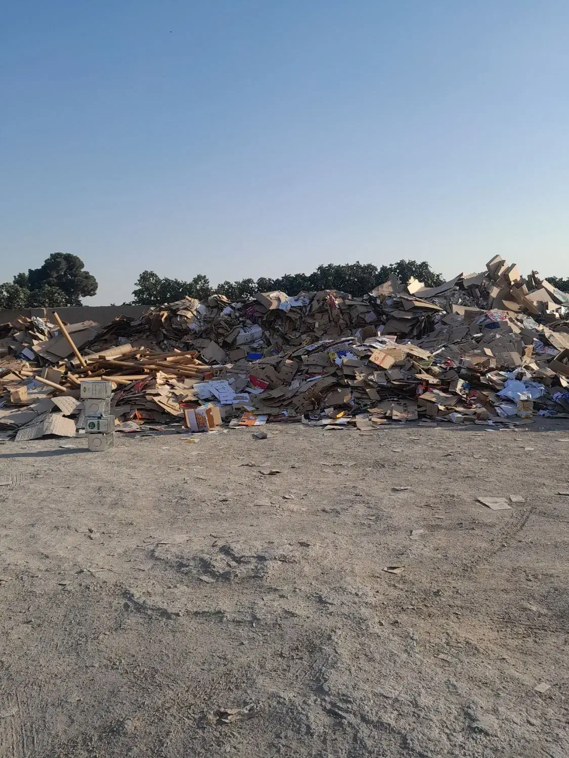 خرید و فروش ضایعات کارتن و کاغذ(پرس کارتن فارسی)|عمدهفروشی|ری, شهرک نظامی|دیوار