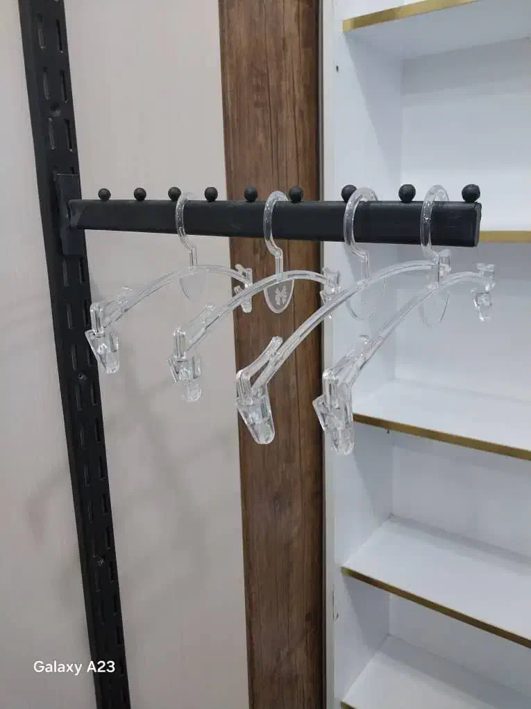 *فروش رگال و پایه رگال.آویز و توری جوراب|فروشگاه و مغازه|فرخشهر, |دیوار