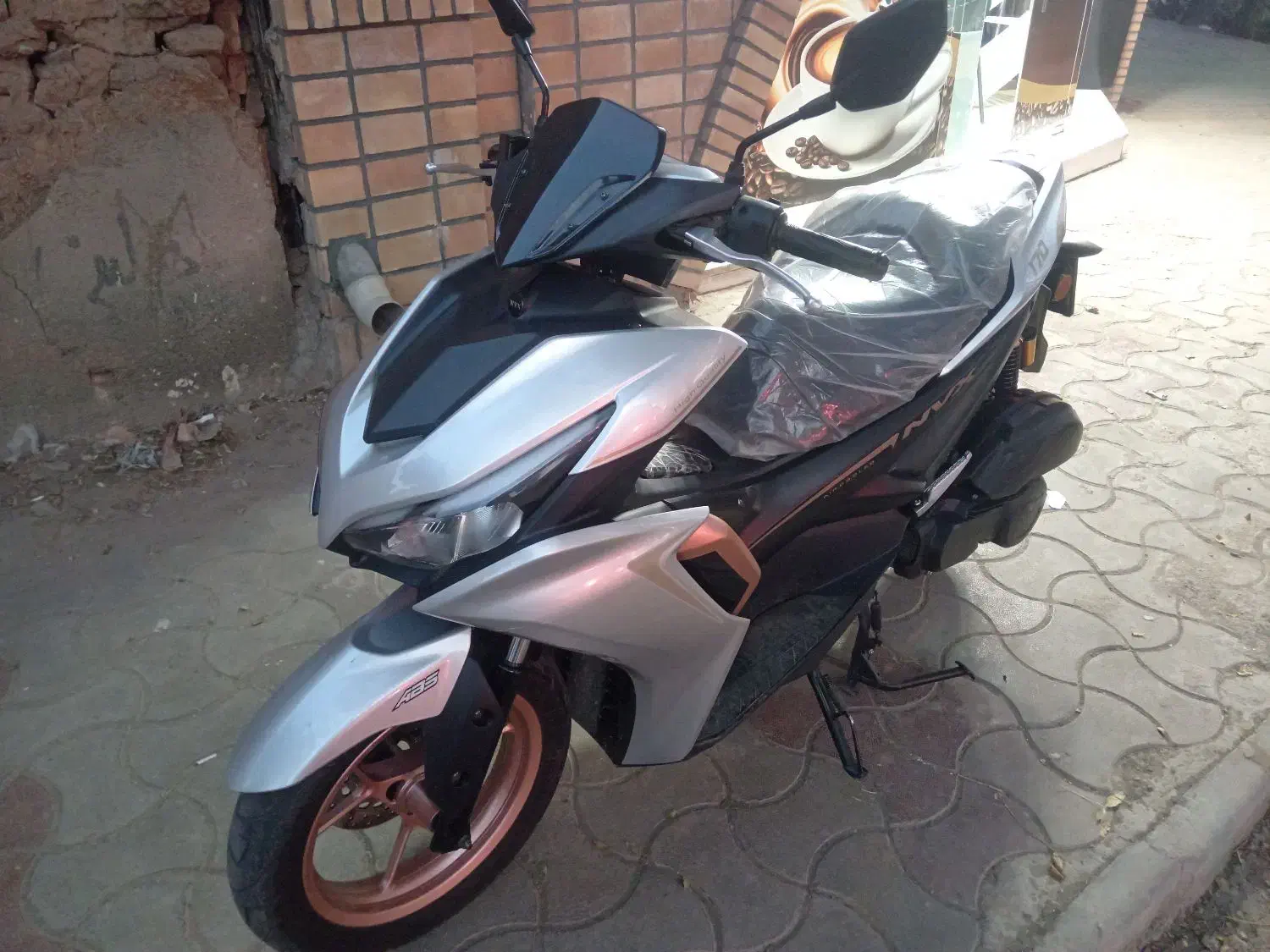 nvx170|موتورسیکلت|سبزوار, ابوریحان|دیوار