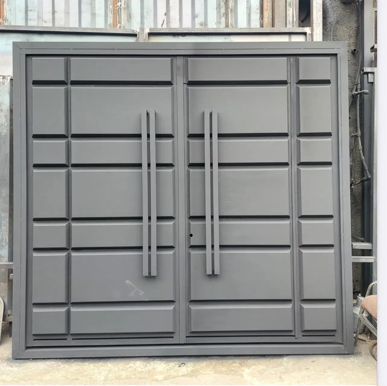 درب ویلای و باغی مدرن و فرفورژه|مصالح و تجهیزات ساختمان|کرمان, |دیوار