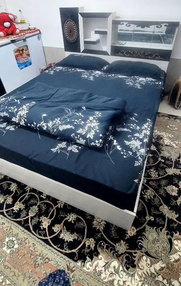 تخت خواب دونفره|تخت و سرویس خواب|سرپل ذهاب, |دیوار