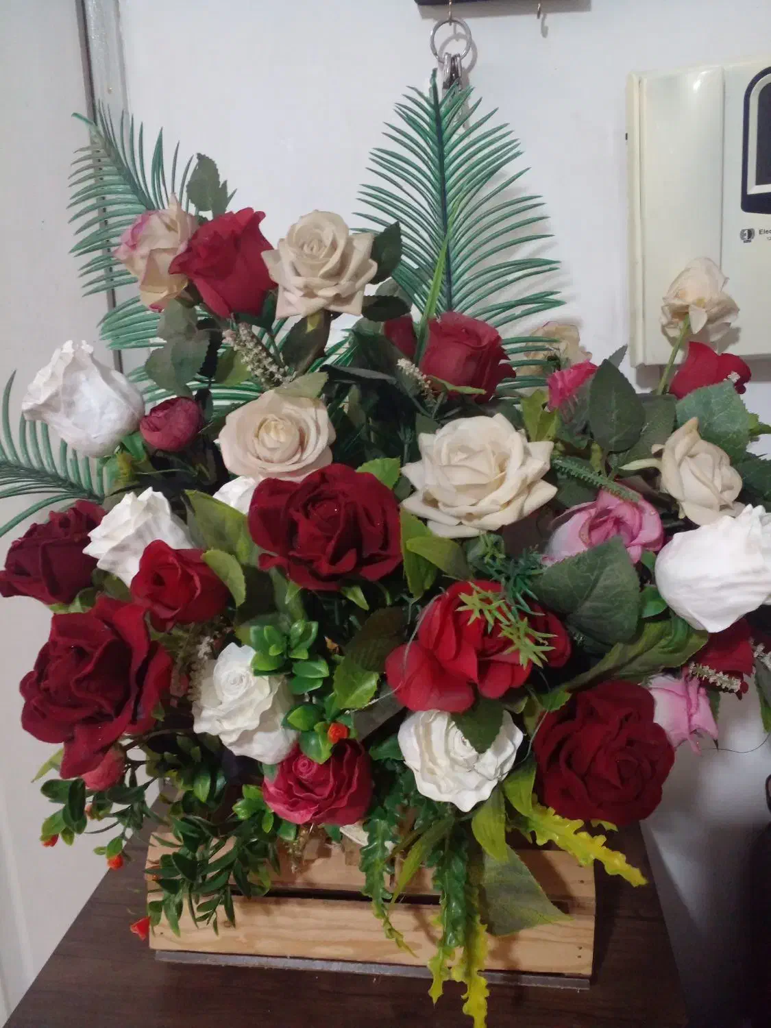 گل مصنوعی|گل مصنوعی|قدس, شهر‌قدس|دیوار