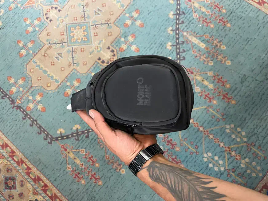 بادی بگ|لباس|اصفهان, رکن الدوله شرقی|دیوار