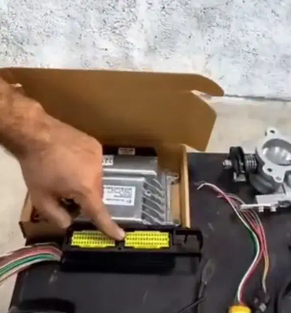 تبدیل دریچه برقی به سیمی زیمنس  EF7 .TU5|خدمات موتور و ماشین|اندیمشک, |دیوار