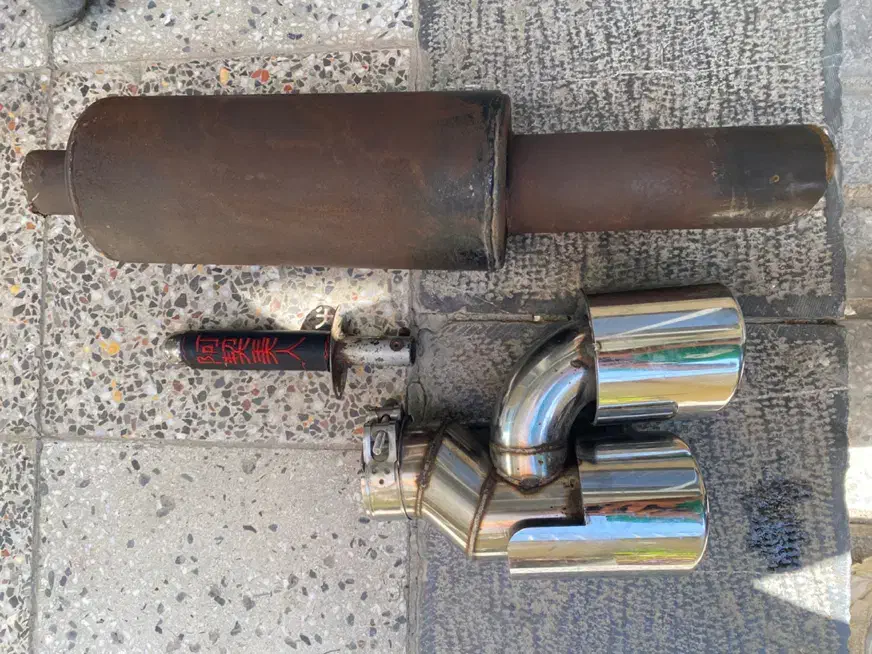 باندو اگزوز و سر اگزوزی|قطعات یدکی و لوازم جانبی|اصفهان, بهارانچی|دیوار