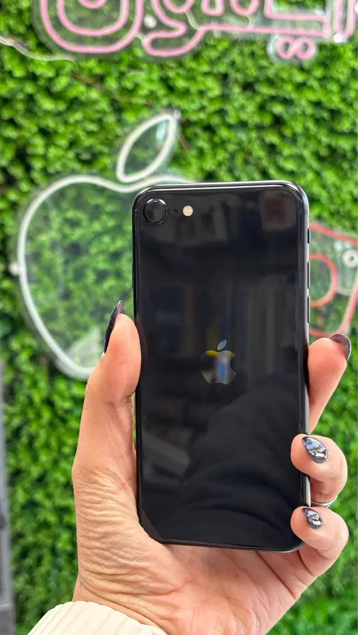 گوشیiphone Se 2020|موبایل|همدان, |دیوار