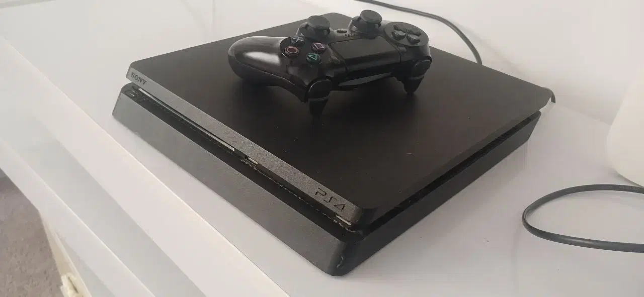 ps4 اسلیم دو دسته|کنسول، بازی ویدئویی و آنلاین|ایلام, |دیوار