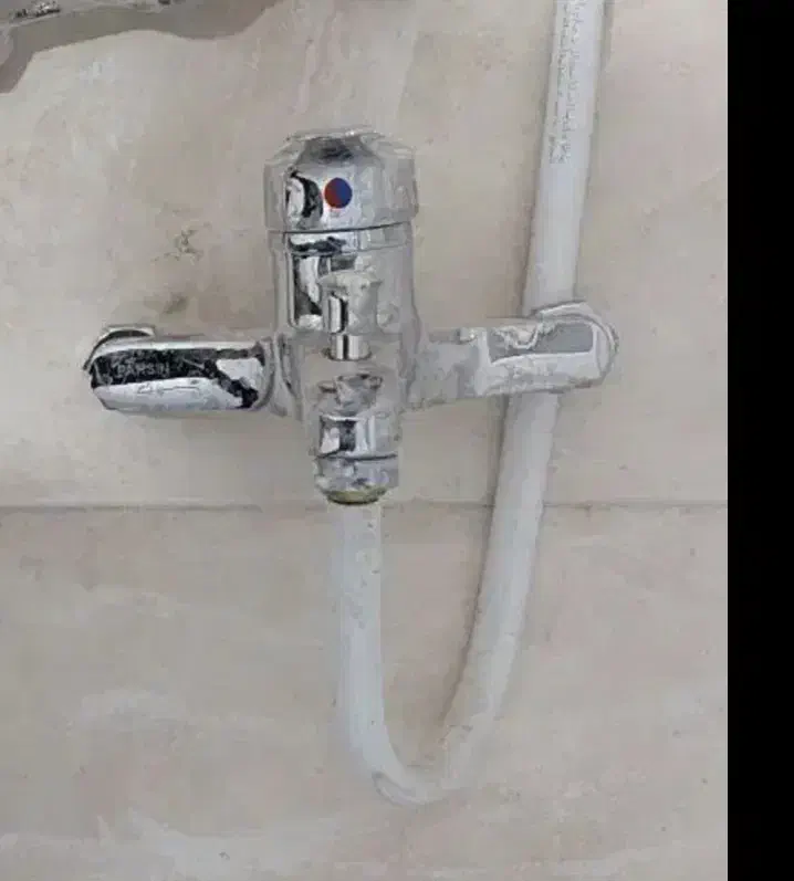 شیر آلات در حد نو|لوازم سرویس بهداشتی|ساوه, |دیوار