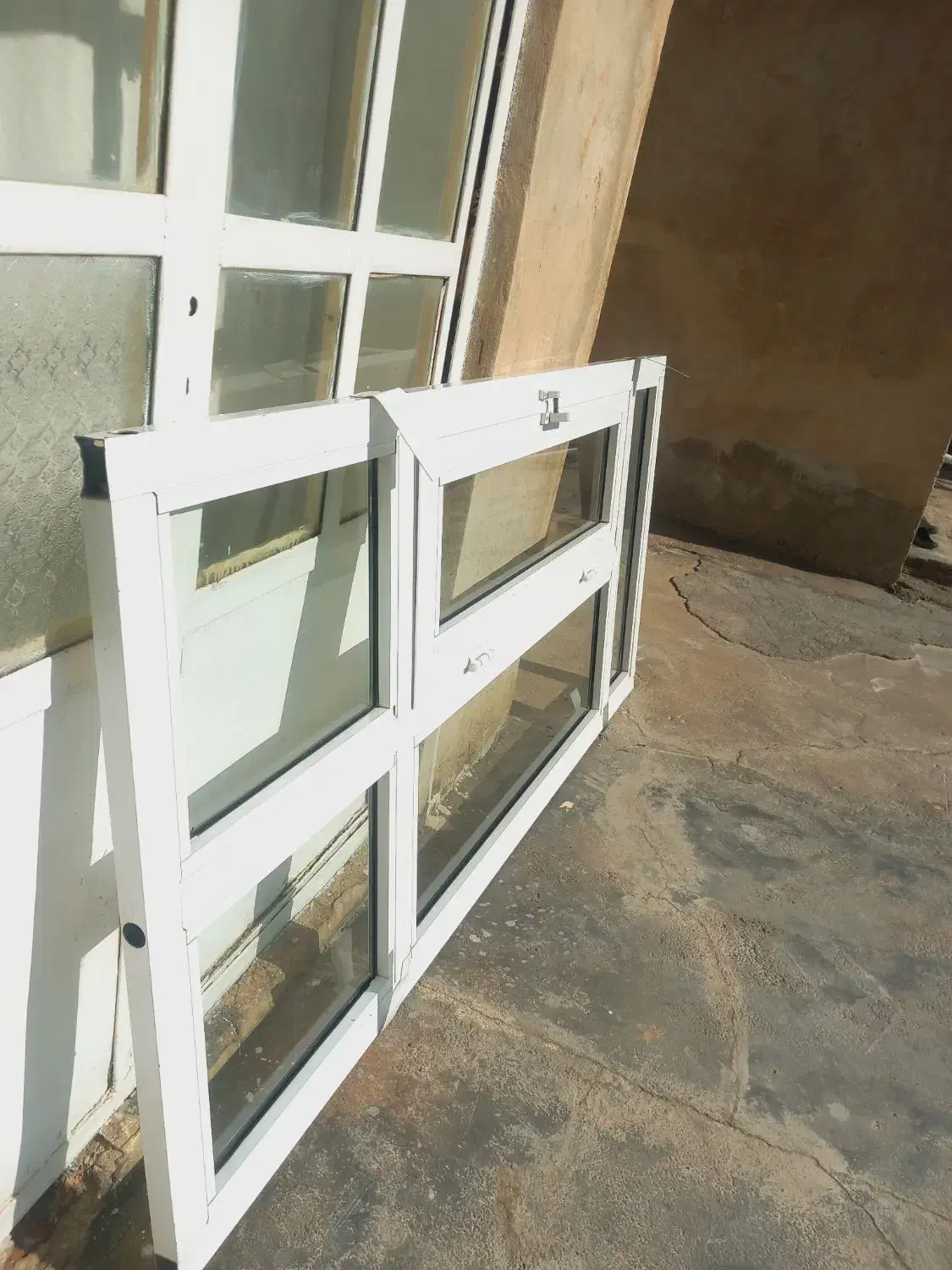 فروش بهترین پنجره المینیوم محکم ودرجه یک|مصالح و تجهیزات ساختمان|گیلان غرب, |دیوار