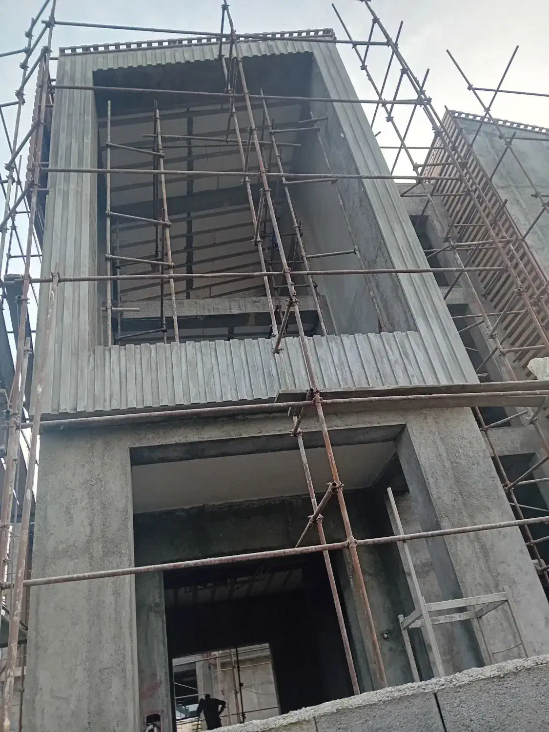 اجرای.نمارومی.سیمانی.شسته.|خدمات پیشه و مهارت|چالوس, |دیوار