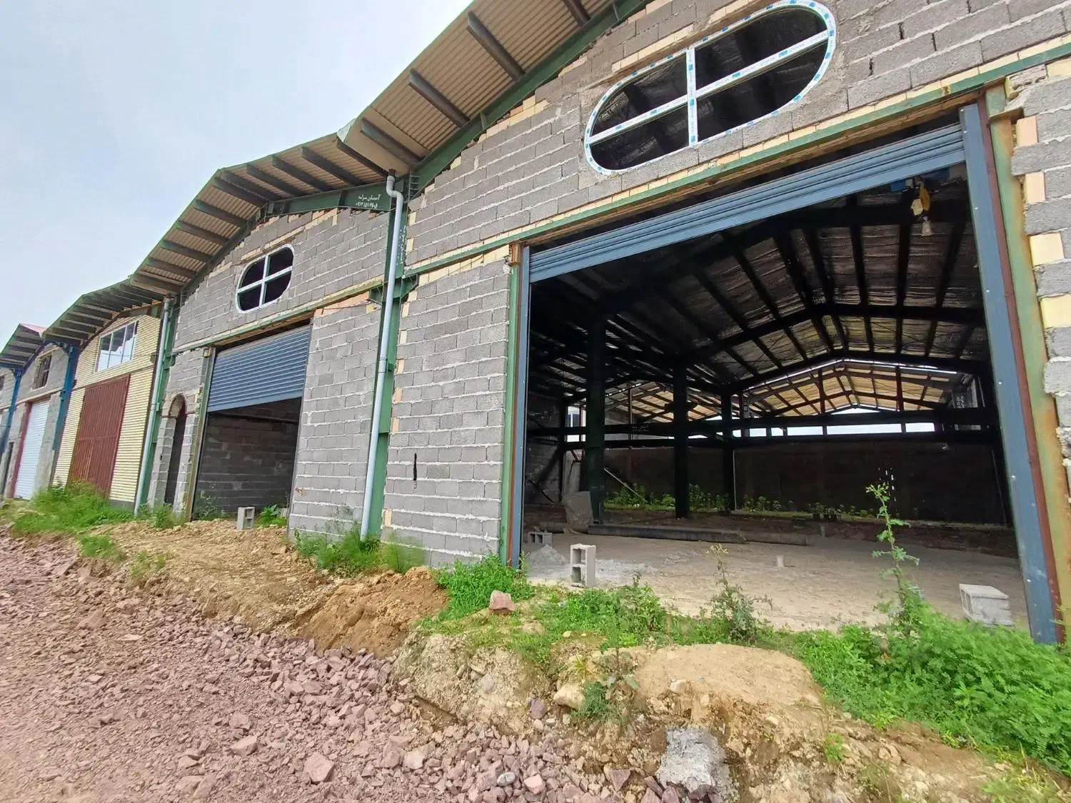 فروش سوله در شهرک صنعتی داخل شهر صومعه سرا|فروش دفتر صنعتی، کشاورزی، تجاری|صومعه‌سرا, |دیوار