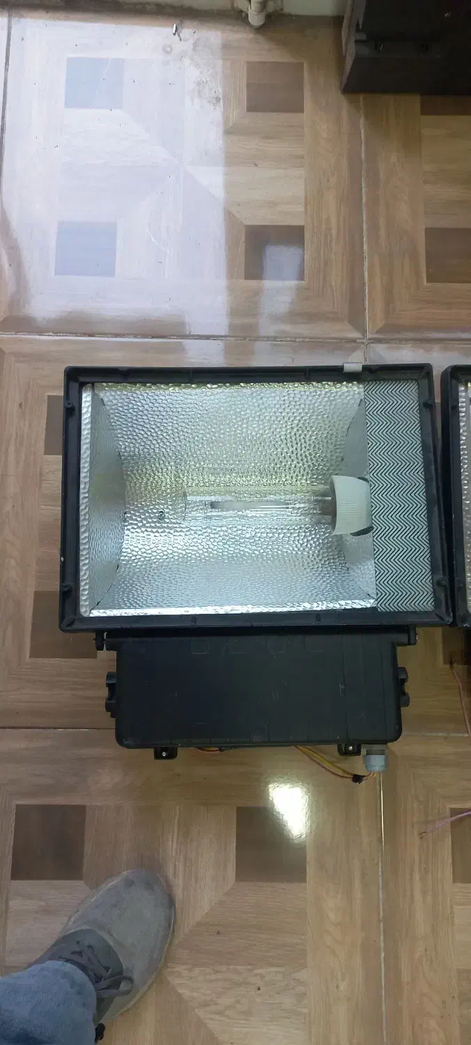 پرژکتور ۴۰۰ وات متال|لامپ و چراغ|مشگین شهر, |دیوار