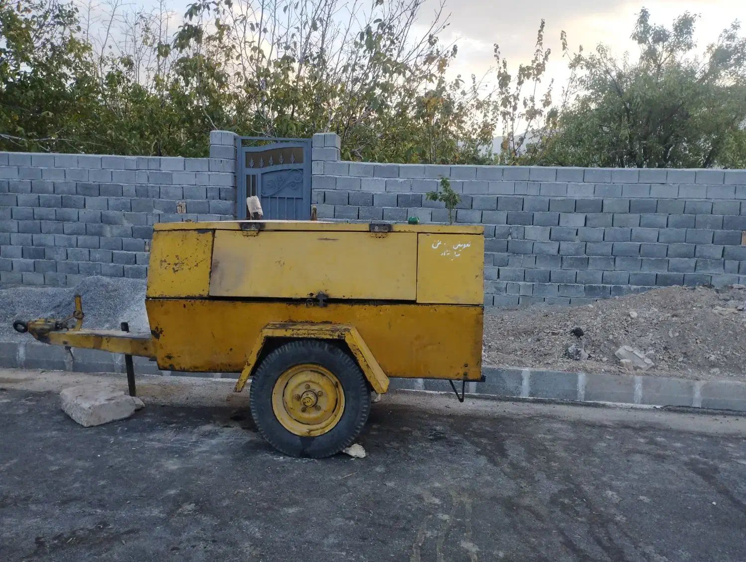 کمپرسور اجاره جهت حفر چاه آب|ماشینآلات صنعتی|شیراز, اکبر آباد|دیوار