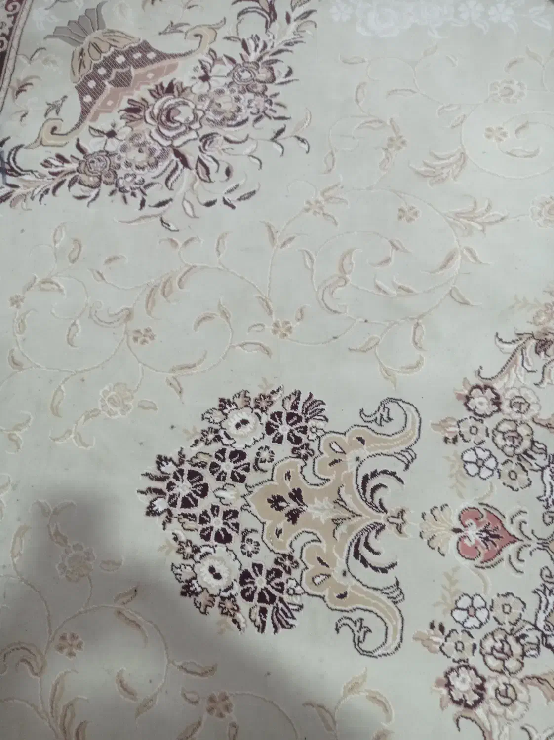 لوازم منزل مبل میز تلویزیون و فرش تخت و آینه دلاور|حراج|شاندیز, |دیوار