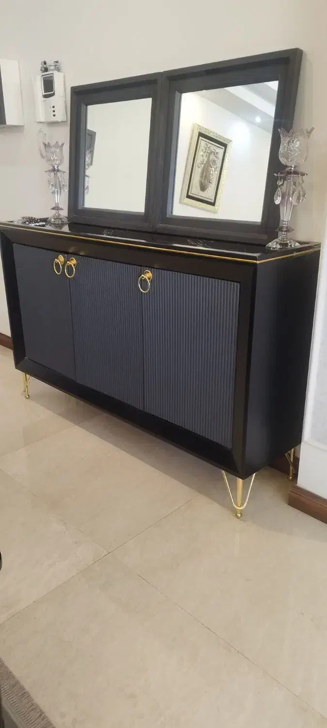 کنسول پایه فلزی|بوفه، ویترین، کنسول|تهران, علم و صنعت|دیوار