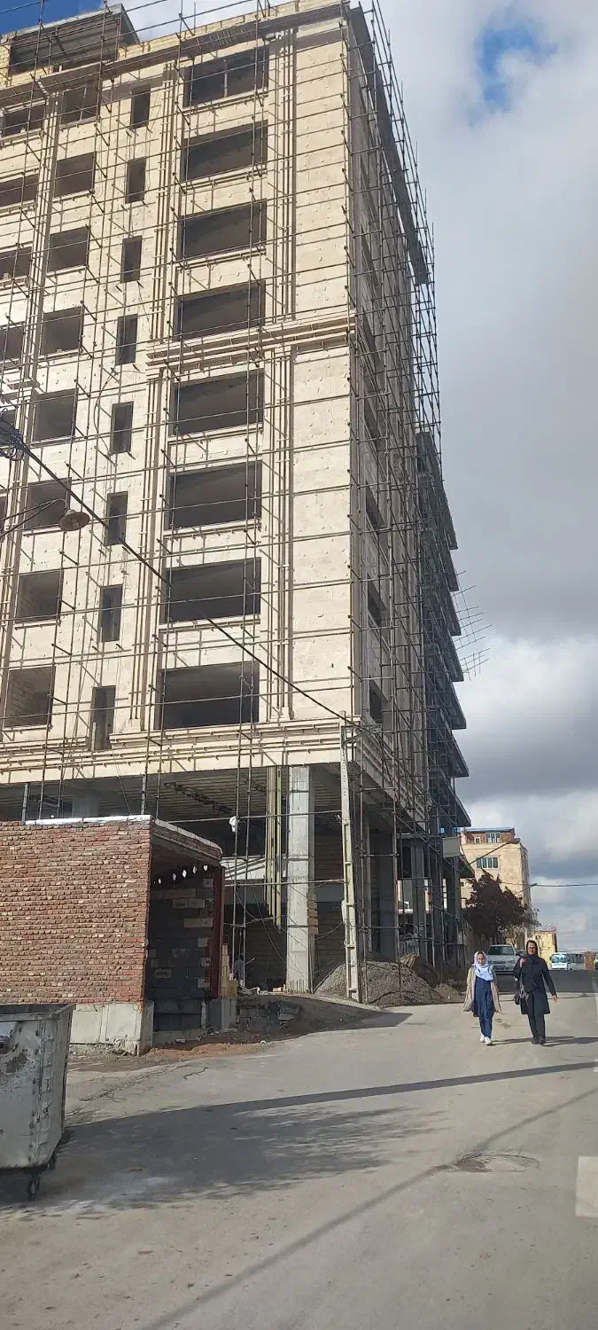 ۱۸۵مترپیش فروش|پیش‌فروش املاک|مراغه, |دیوار