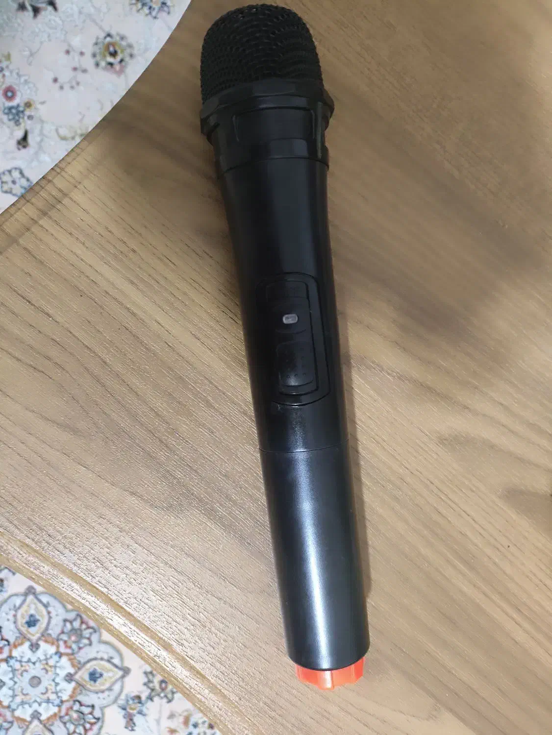 میکروفون وایرلس باندهای خانگی|سیستم صوتی خانگی|ارومیه, |دیوار