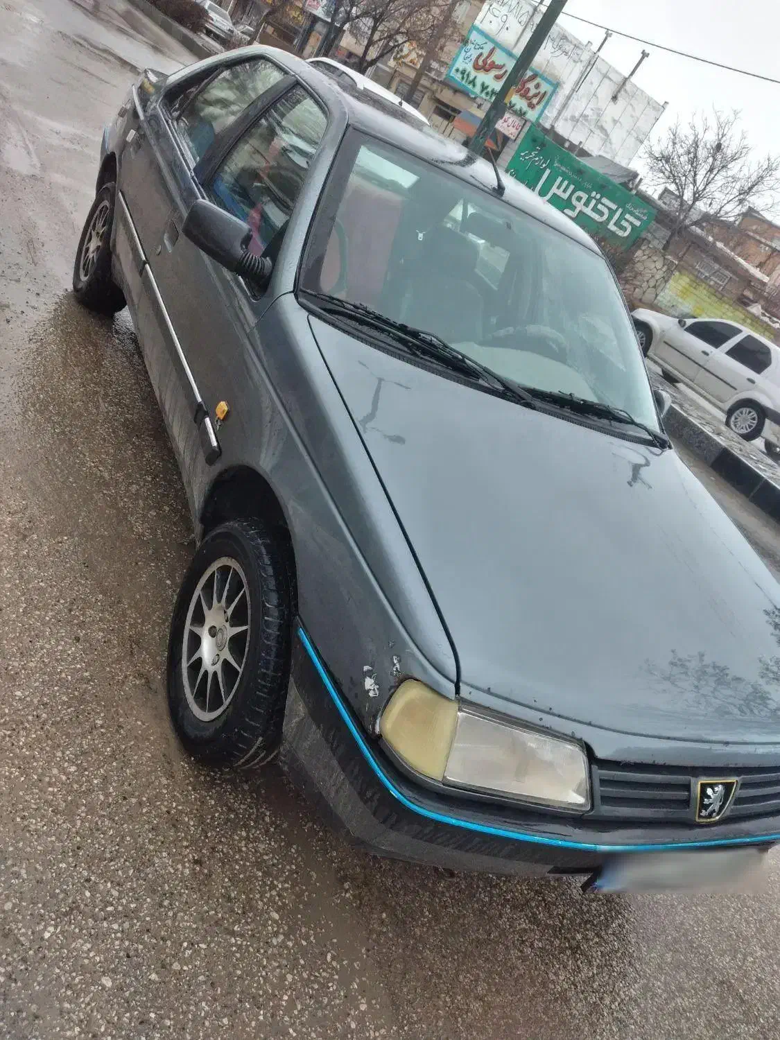 پژو ۴۰۵ مدل ۸۸|خودرو سواری و وانت|رزن, |دیوار