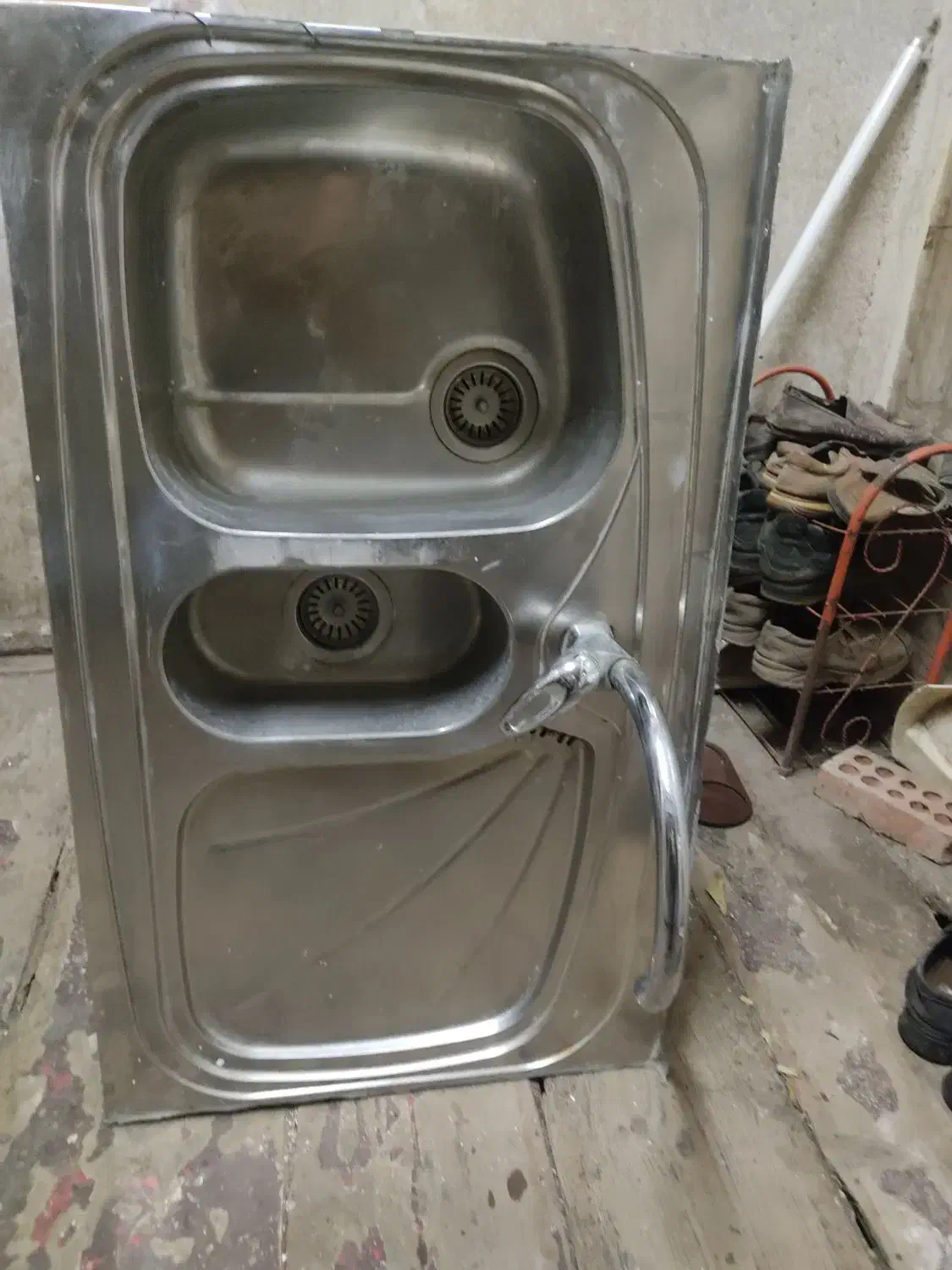 یک عدد سینگ ظرفشویی اخوان|مصالح و تجهیزات ساختمان|رشت, بازار|دیوار