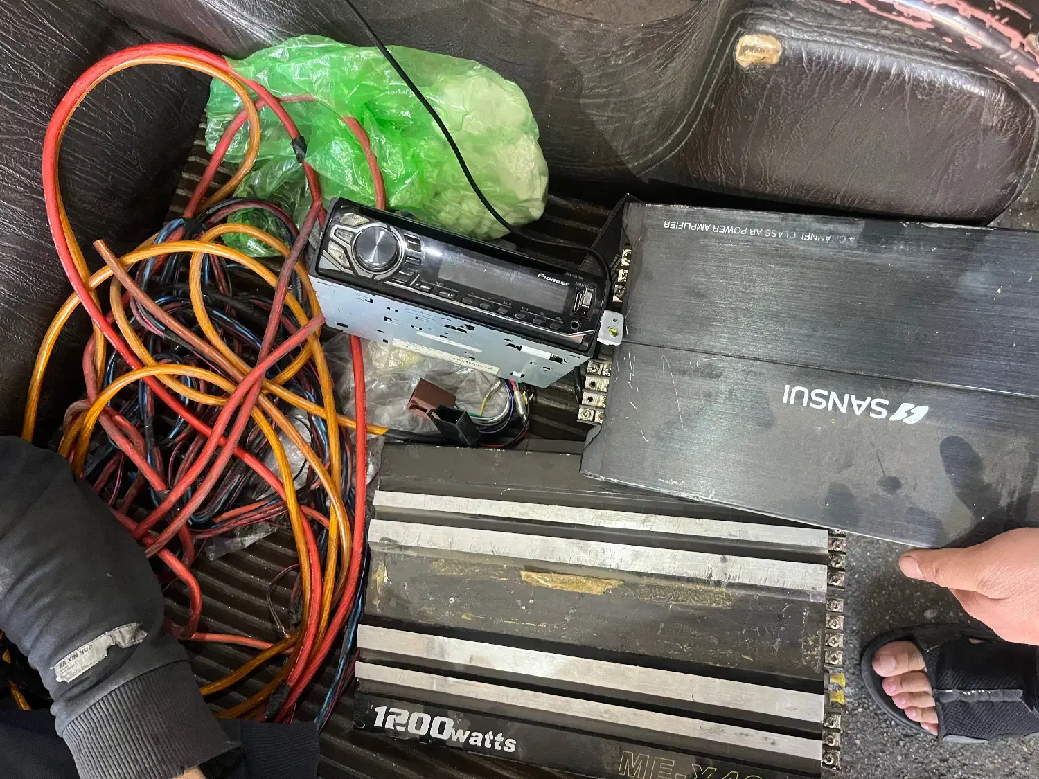 سیستم خودرو|قطعات یدکی و لوازم جانبی|صحنه, |دیوار