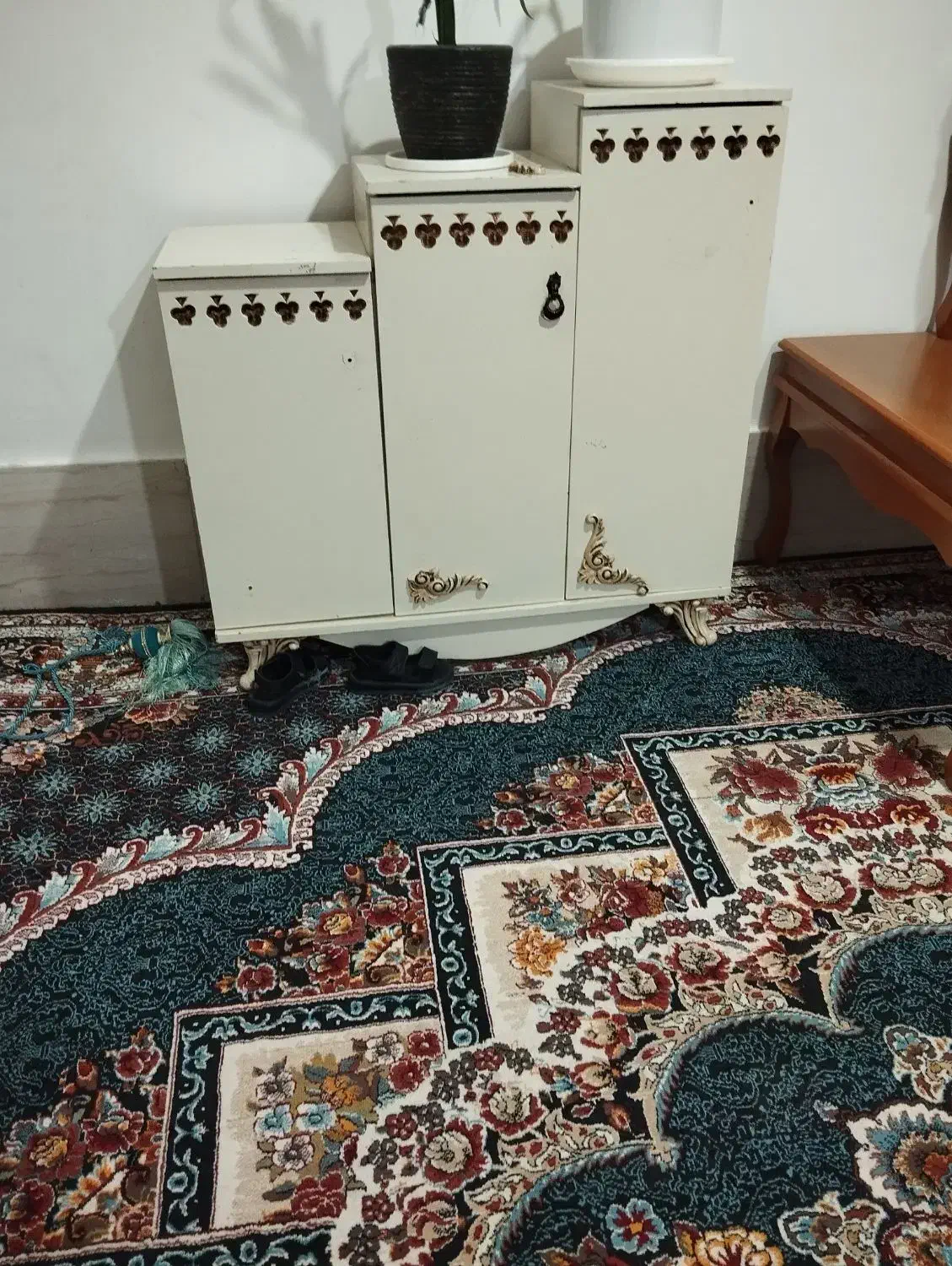 لوازم خونه|جاکفشی، کمد، دراور|کاشمر, |دیوار