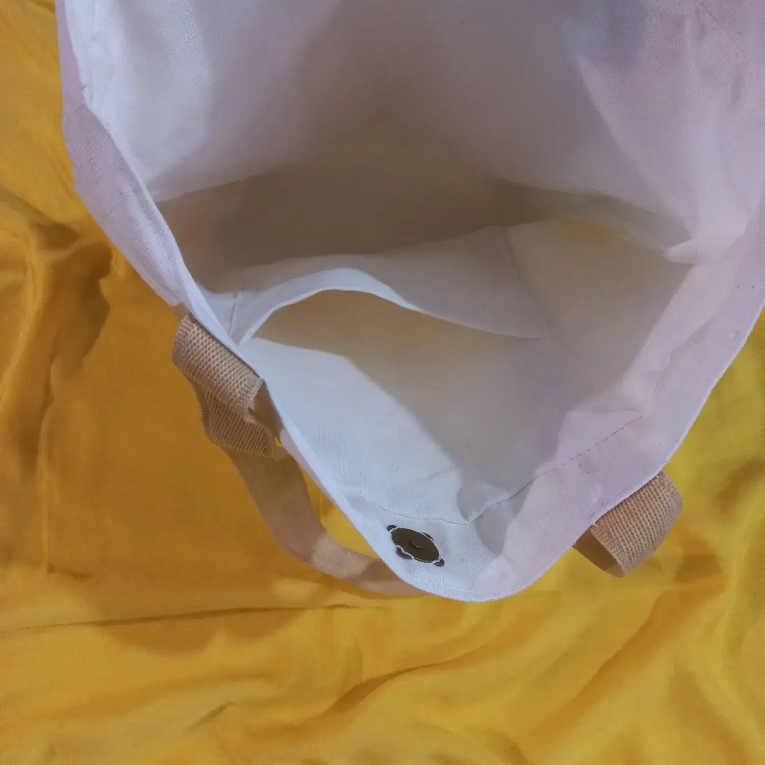 توت بگ ساک خرید و ...|کیف، کفش، کمربند|رشت, دباغیان|دیوار