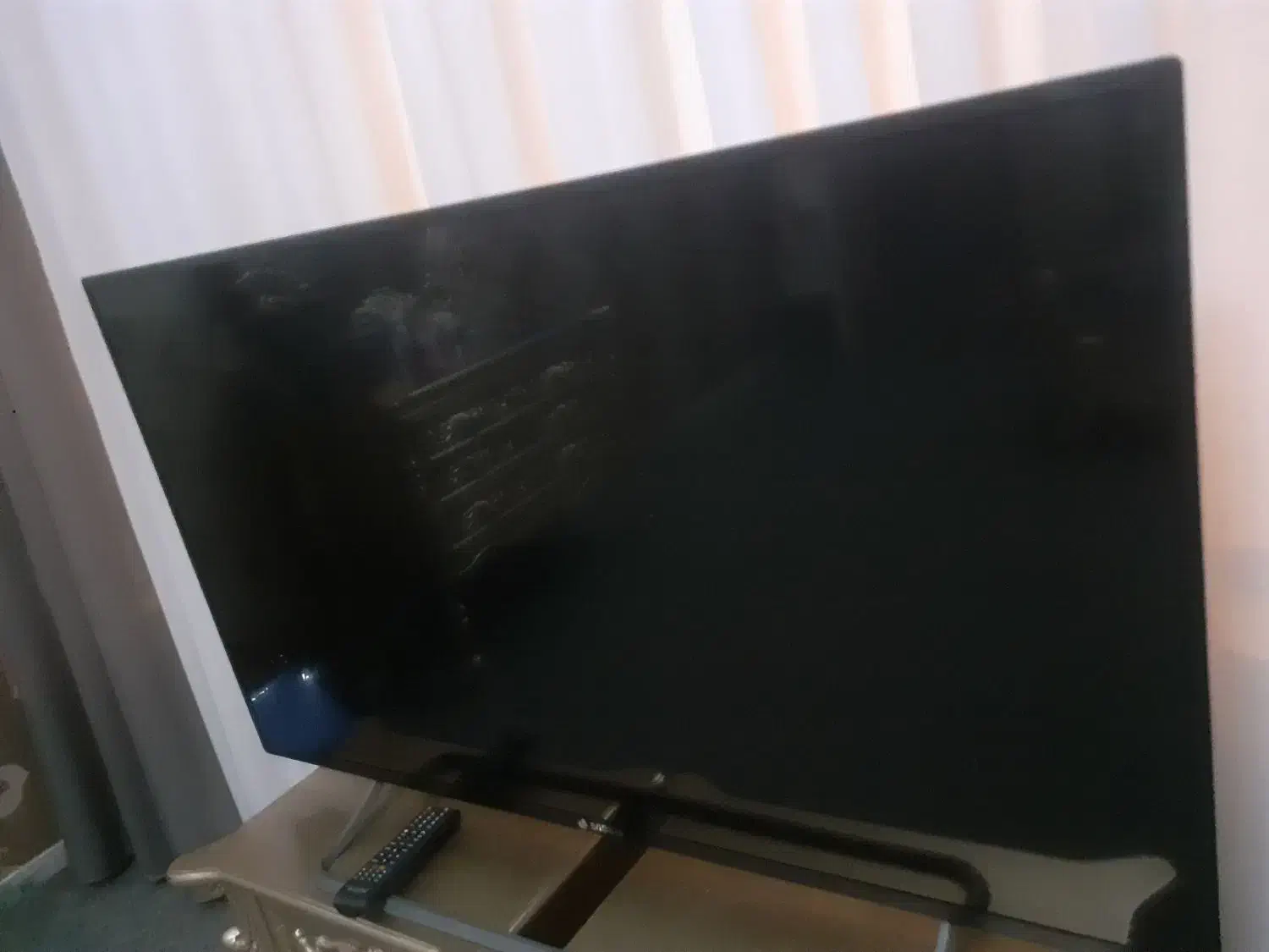 تلویزیون ۵۰ اینچ اسنوا|تلویزیون و پروژکتور|آبیک, |دیوار