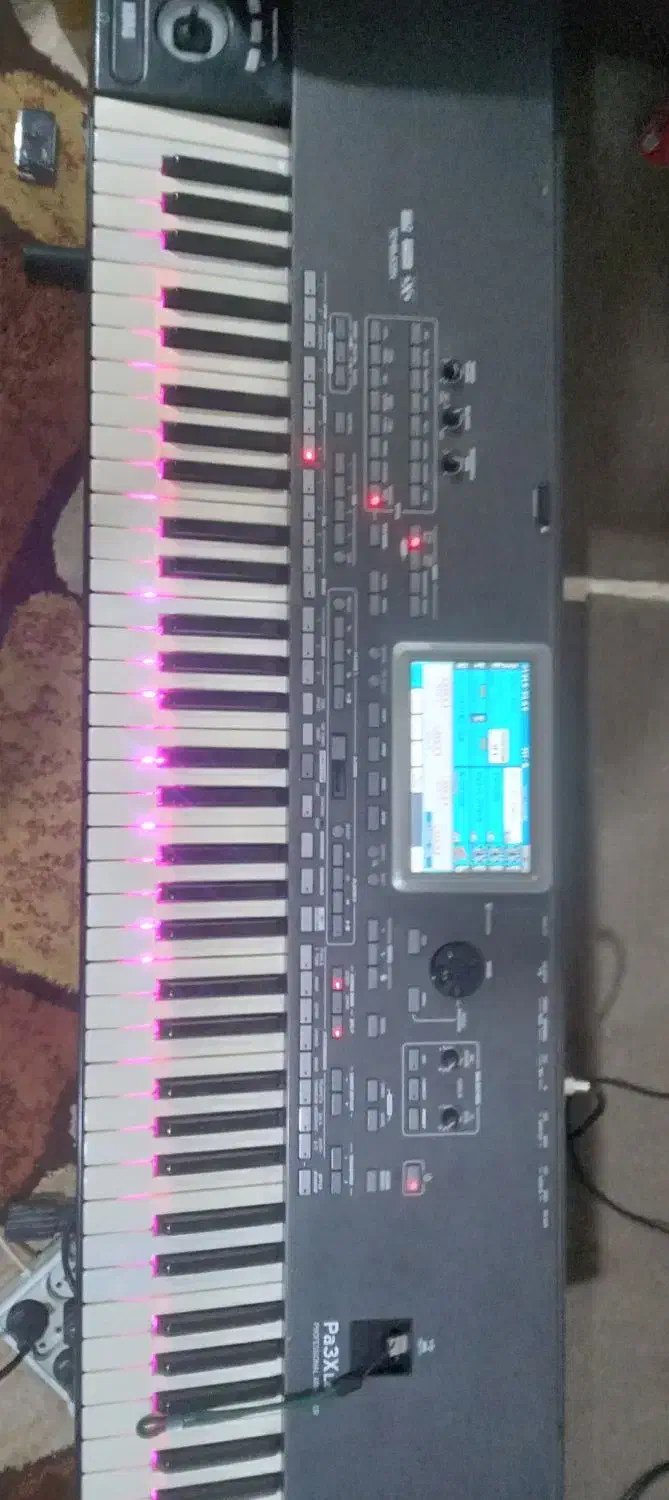 pa3pale|پیانو، کیبورد، آکاردئون|یاسوج, |دیوار