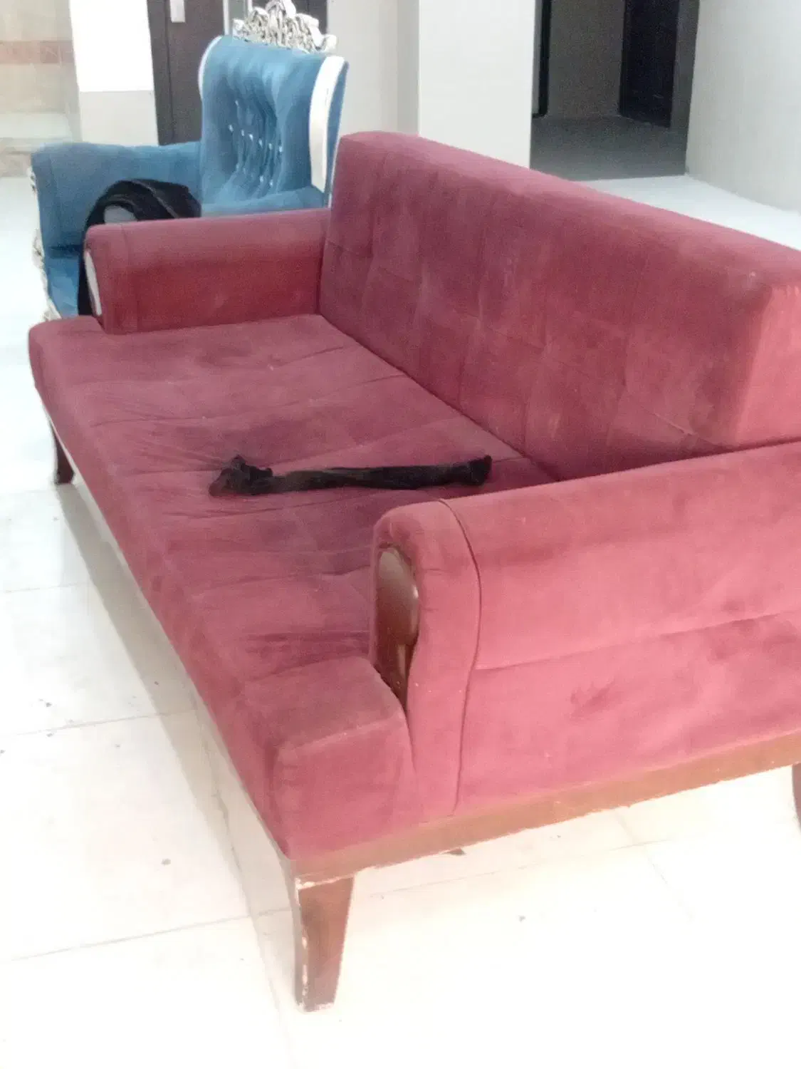 فروش دو عدد  مبل راحتی|مبلمان اداری|نسیم‌شهر, |دیوار