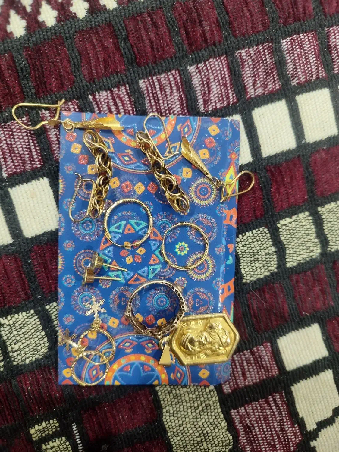 طلا|جواهرات|سرفاریاب, |دیوار