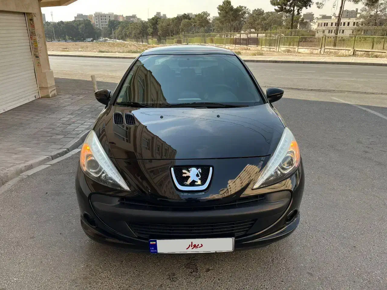 207 پاناروما دنده مشکی|خودرو سواری و وانت|تهران, خانی آباد نو شمالی|دیوار