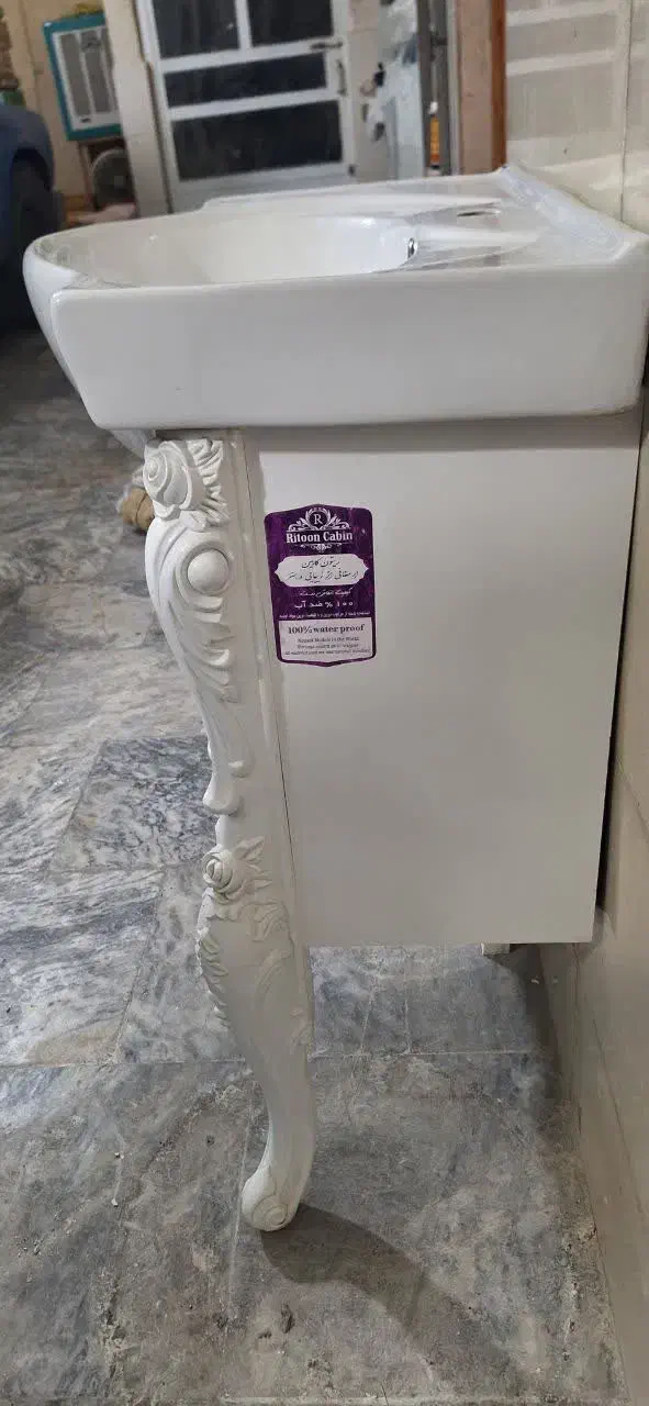 روشویی سرامیک زیبا|لوازم سرویس بهداشتی|بروجرد, |دیوار