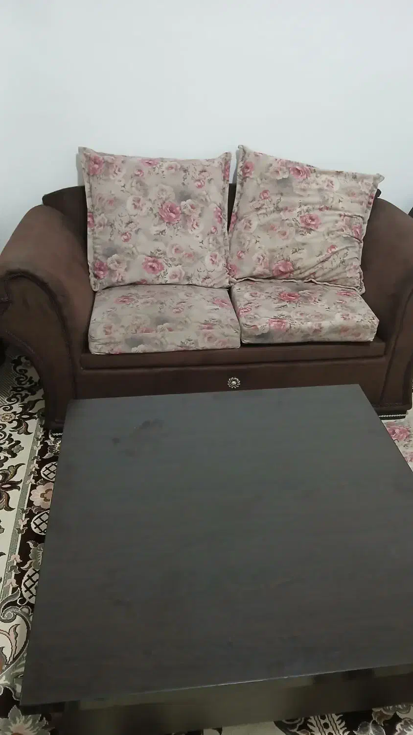 مبل راحتی ۷ نفره|مبلمان خانگی و میز عسلی|نظرآباد, نظرآباد|دیوار