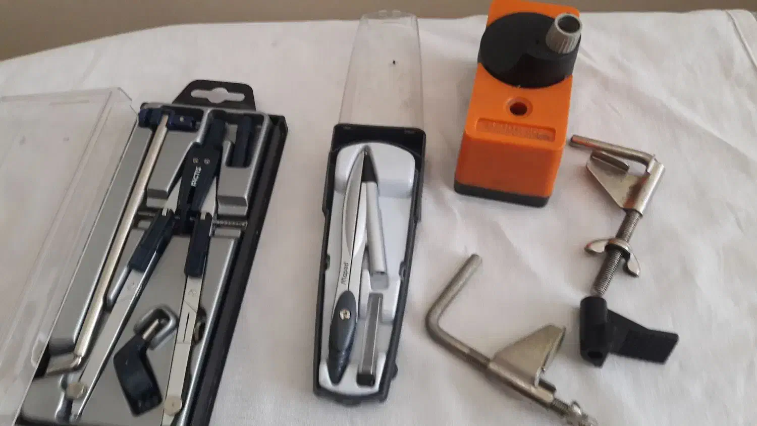 وسایل طراحی و گرافیک وو|کتاب و مجله آموزشی|تهران, شهرک بوعلی|دیوار