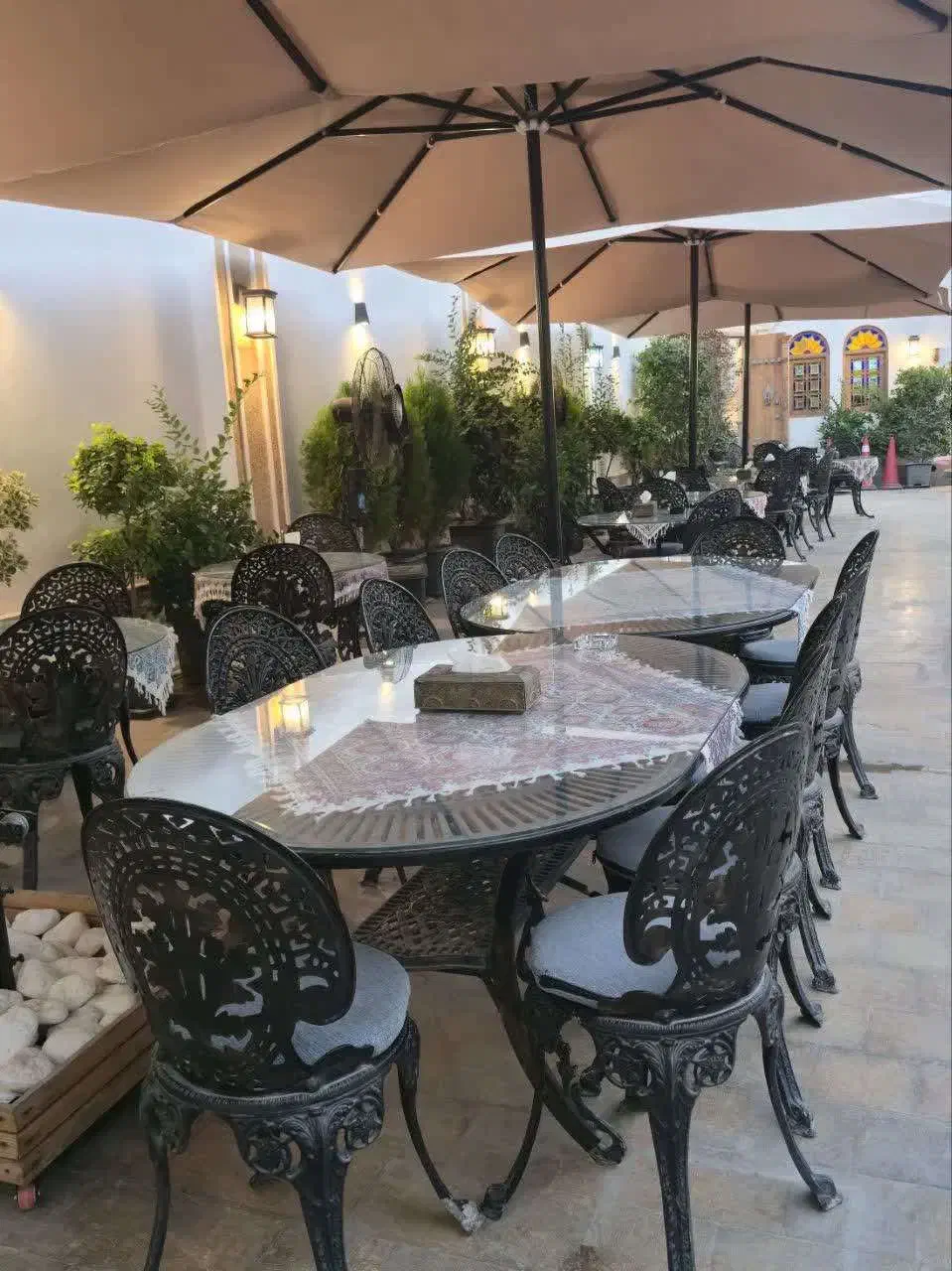 نیروی خدماتی|استخدام سرایداری و نظافت|اصفهان, قلعه طبره|دیوار