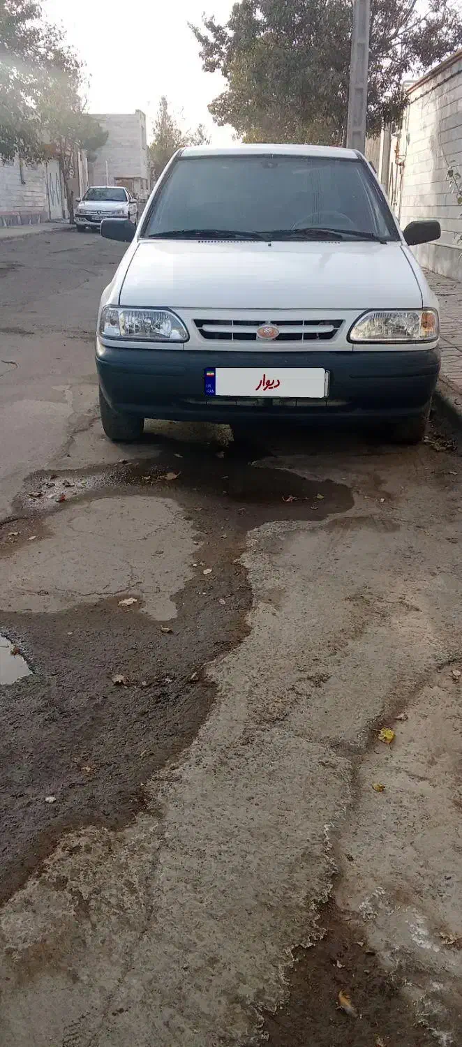 پراید مدل ۸۲ تمیز|خودرو سواری و وانت|قائن, |دیوار