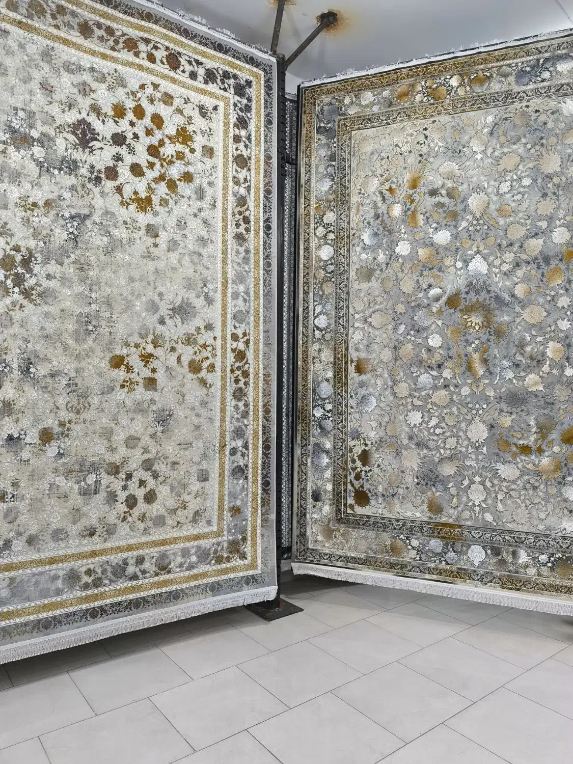 سرای فرش ماندگار|فرش|نورآباد, |دیوار