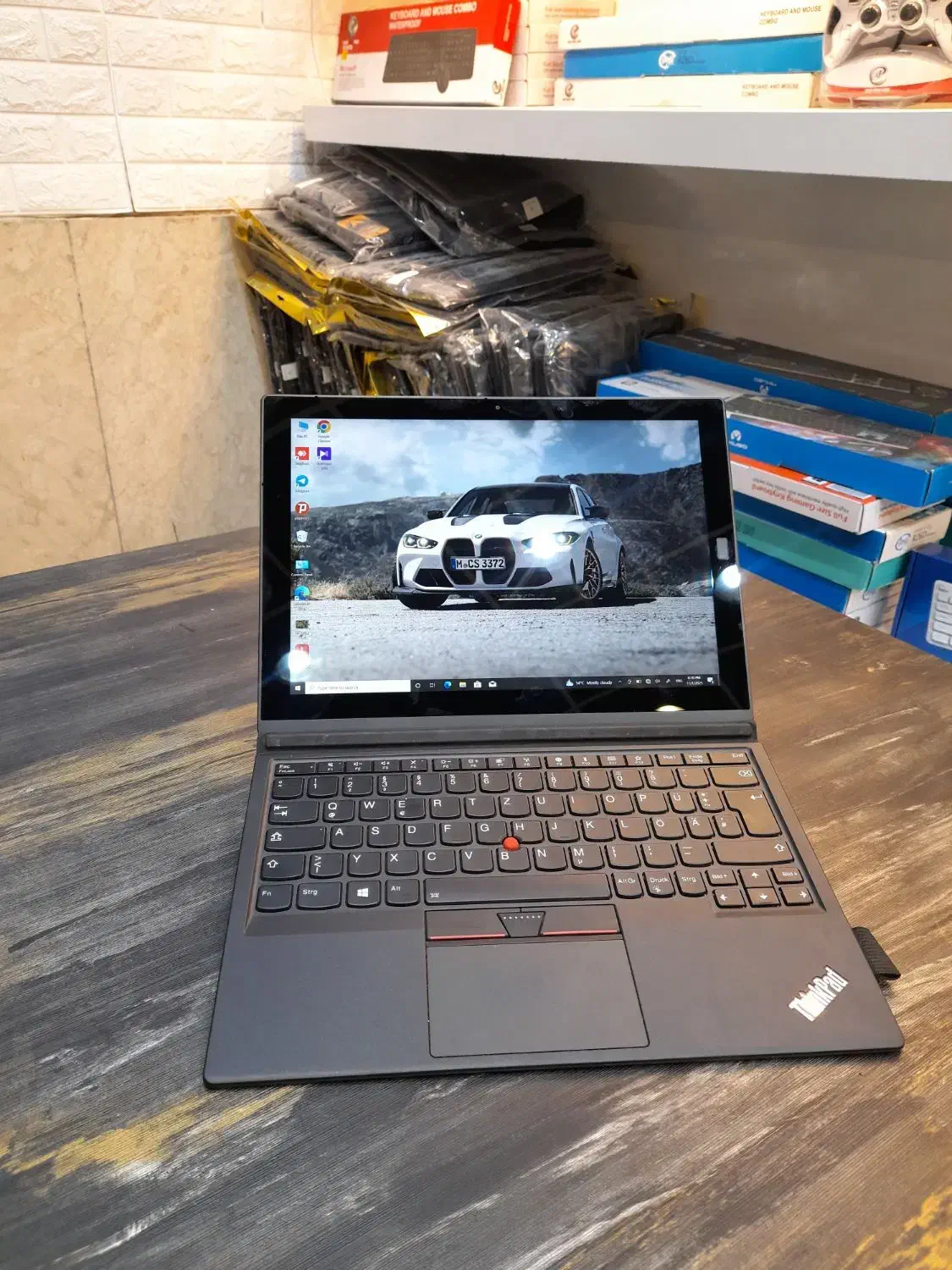 لنوو i5 نسل ۷ ،شیک و خاص و سبک، سیم کارت خور|رایانه همراه|مشهد, کلاهدوز|دیوار