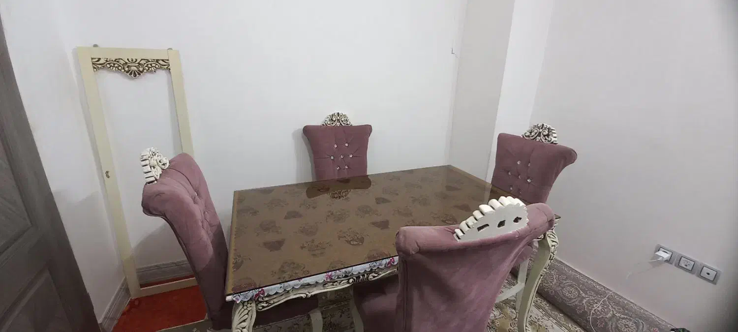 میز غذا خوری ۴ نفره|میز و صندلی غذاخوری|ابهر, |دیوار