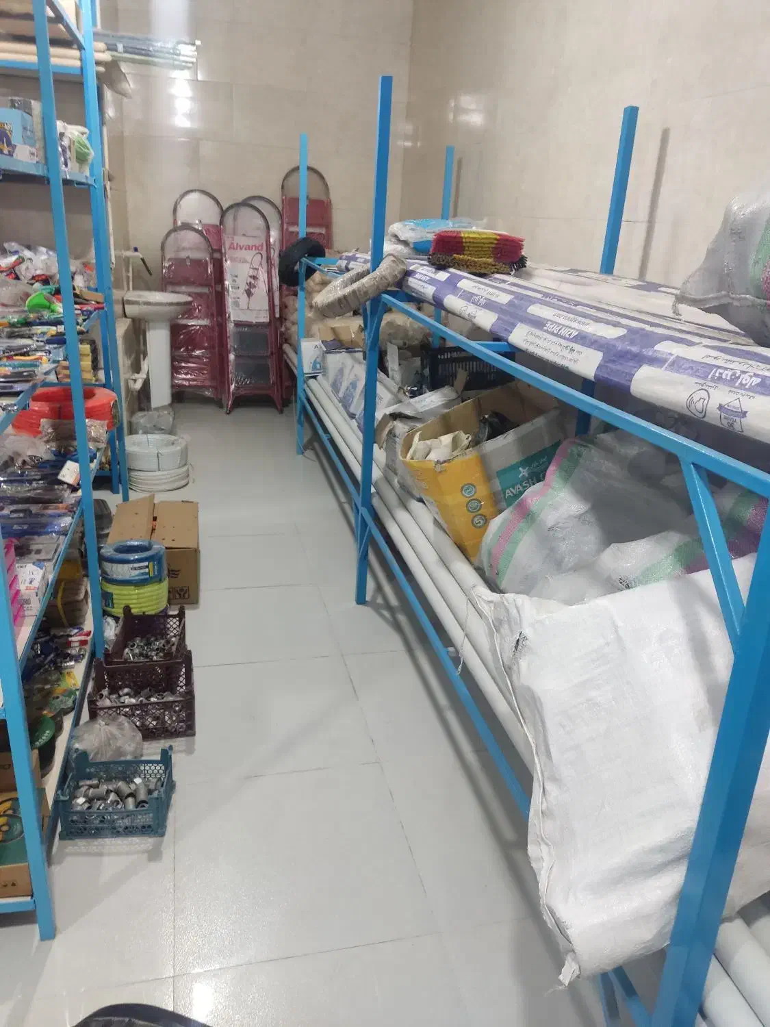 فروش لوازم مغازه رنگ و ابزار|فروشگاه و مغازه|کرج, محمد آباد|دیوار