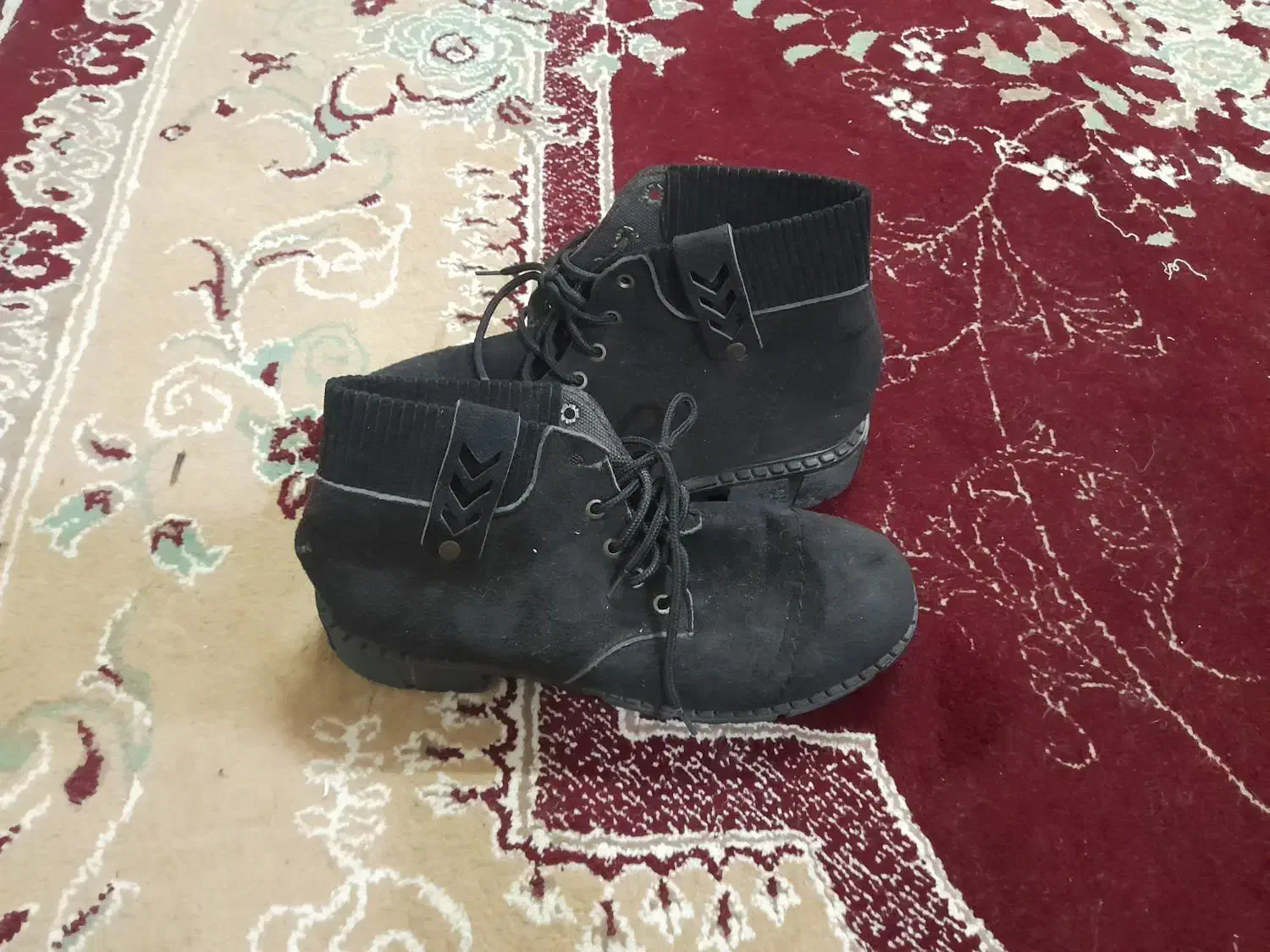 یک جفت کفش نیم بوت جنس سوییت|کیف، کفش، کمربند|دزفول, |دیوار