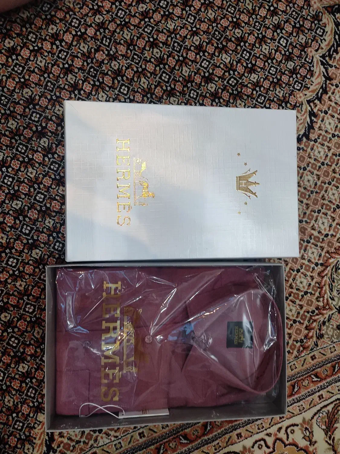 پیراهن مردانه|لباس|اردبیل, |دیوار