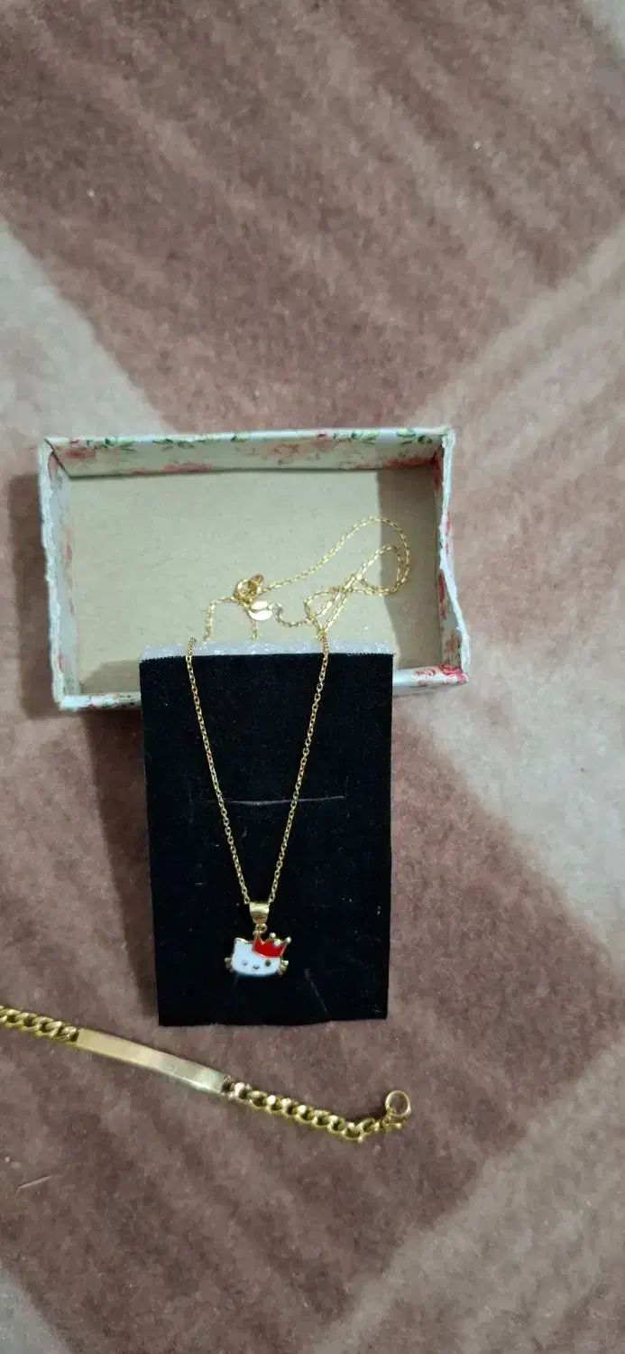 طلا|جواهرات|دهدشت, |دیوار